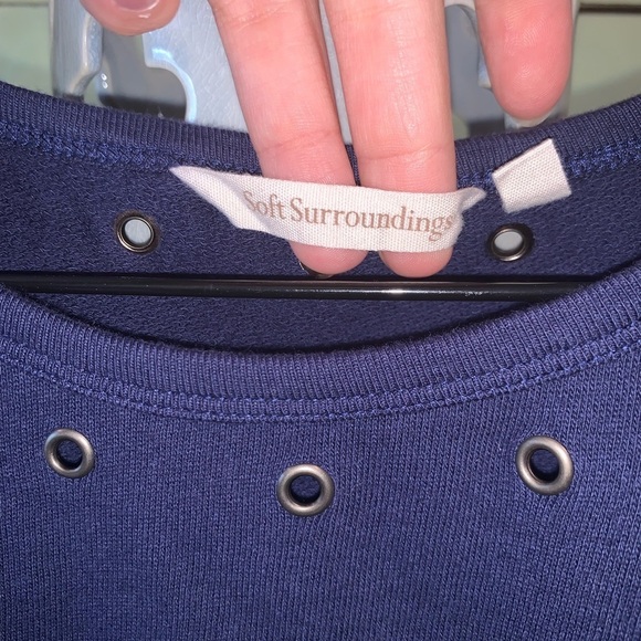 Soft Surroundings Navy French Terry Cotton Cold Shoulder Grommet Sweatshirt XL - Picture 7 of 10